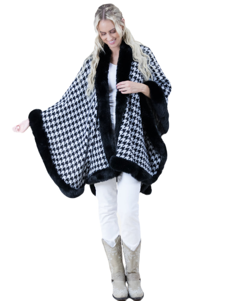 Houndstooth Cape, Faux Fur Wrap, Vintage Poncho, Retro Cape, Black White Shawl, Elegant Wrap, Fur Trim Cape, Classic Shawl, Handcrafted Cape, OS Fashion Cape, Timeless Wrap, Chic Poncho, Luxury Shawl