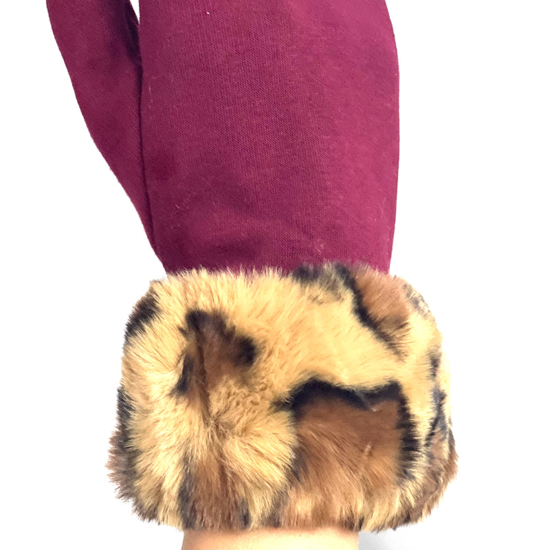 Faux Fur Trim, Suede Texture, Winter Gloves, Leopard Print, Warm Accessory, Fashion Gloves, Soft Handwear, Animal Pattern, Elegant Design, Luxury Feel, Cold Weather, Stylish Gloves, Comfort Fit