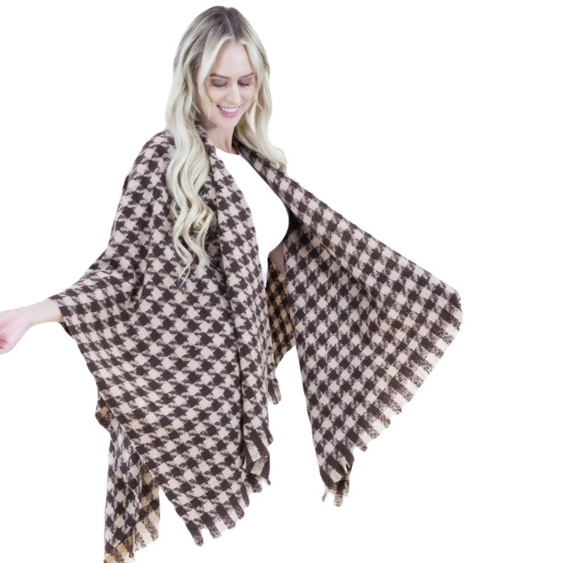 Ruana Shawl, Handmade Wrap, Khaki Poncho, Artisan Shawl, Vintage Style, One-Size Wrap, Houndstooth, Cozy Poncho, Crafted Wrap, Soft Shawl, Unique Cape, Eco-Friendly, Timeless Chic