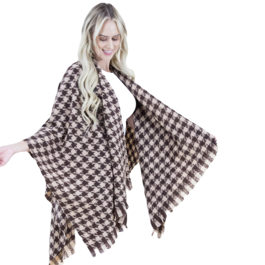 Ruana Shawl, Handmade Wrap, Khaki Poncho, Artisan Shawl, Vintage Style, One-Size Wrap, Houndstooth, Cozy Poncho, Crafted Wrap, Soft Shawl, Unique Cape, Eco-Friendly, Timeless Chic