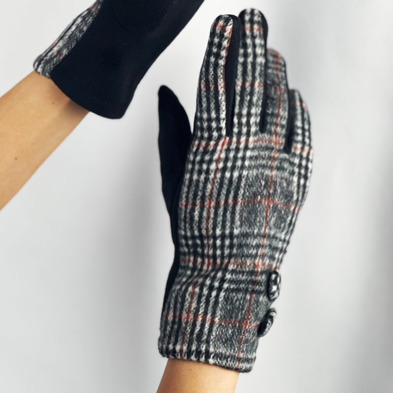 Handmade Gloves, Plaid Winter Wear, Touch Tech Ready, Eco Friendly, Warm Accessories, Gray Checkered, Soft Lined, Custom Fit, Fashion Gloves, Artisan Crafted, Women's Gloves, Elegant Warmth, Unique Gift Item