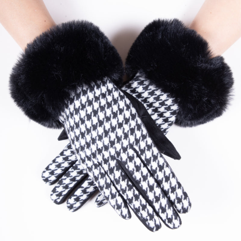 Houndstooth Glove, Furry Cuff Glove, Black White Glove, Touch Glove, Elegant Handwear, Retro Gloves, Chic Mittens, Faux Fur Gloves, Pattern Gloves, Winter Gloves, Soft Gloves, Gift Gloves, Warm Gloves