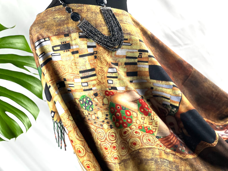 Art scarf, Fashion wrap, Gustav Klimt, Kiss print, Boho chic, Vintage style, Designer scarf, Luxury shawl, Elegant wrap, Artistic apparel, Gift for her, Museum piece, Statement scarf