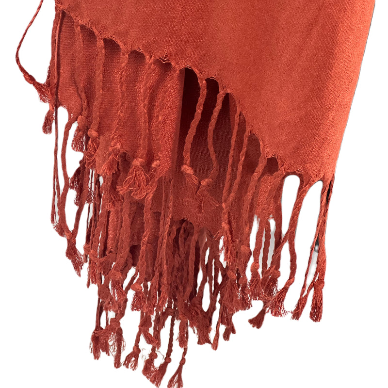 Rust Pashmina, Cashmere-Feel, Fringe Shawl, Rustic Color, Classic Wrap, Soft and Warm, Versatile Accessory, Earthy Hue, Autumn Shawl, Stylish Comfort, Luxurious Texture, Elegant Draping, Seasonal Staple