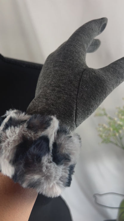 Charcoal Grey Winter Gloves with Snow Leopard Faux Fur Cuffs - Cozy Touchscreen-Friendly Accessory for Women