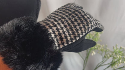 Stay Toasty with Style: Faux Fur Cuff Mini Houndstooth Gloves (TS) - BLACK