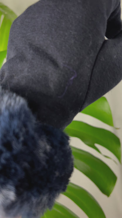 Chic Navy Blue Suede Gloves with Plush Faux Fur Cuffs - Winter Elegance for Women