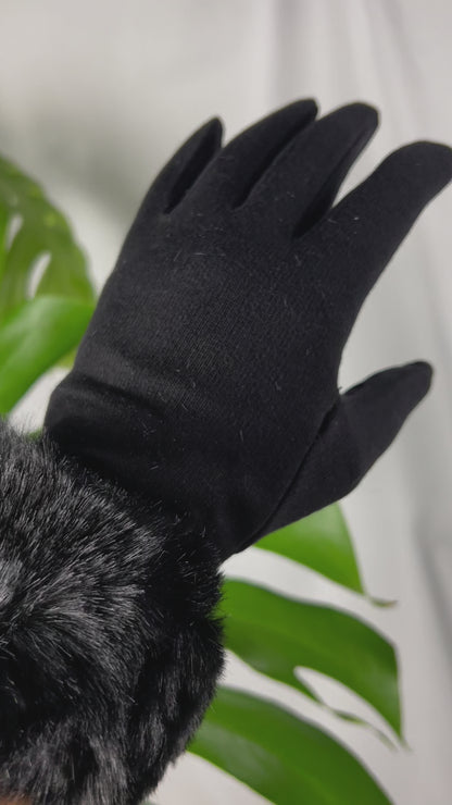 Touchscreen-Compatible Black Knit Gloves with Fuzzy Faux Fur Detail - Stylish Winter Tech Accessory for Her